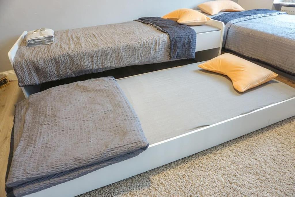 Apartment In Wuppertal - Charmante 3-Zimmer-Oase Mit Kamin Und Badewanne Εξωτερικό φωτογραφία
