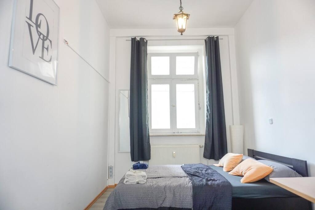 Apartment In Wuppertal - Charmante 3-Zimmer-Oase Mit Kamin Und Badewanne Εξωτερικό φωτογραφία
