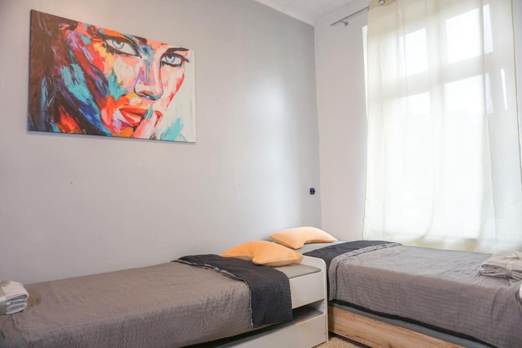 Apartment In Wuppertal - Charmante 3-Zimmer-Oase Mit Kamin Und Badewanne Εξωτερικό φωτογραφία