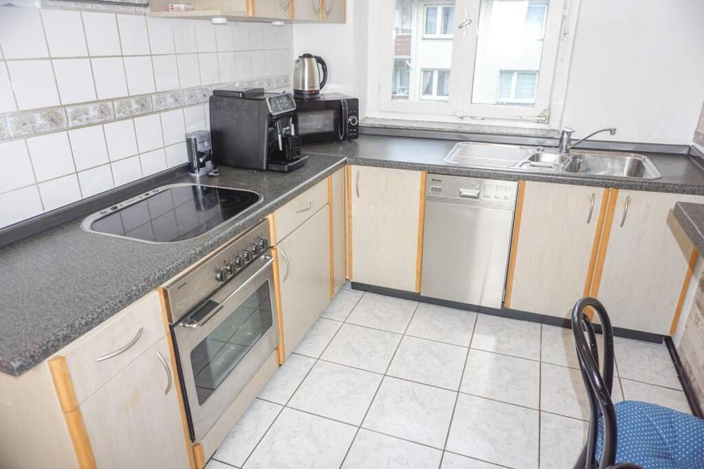 Apartment In Wuppertal - Charmante 3-Zimmer-Oase Mit Kamin Und Badewanne Εξωτερικό φωτογραφία